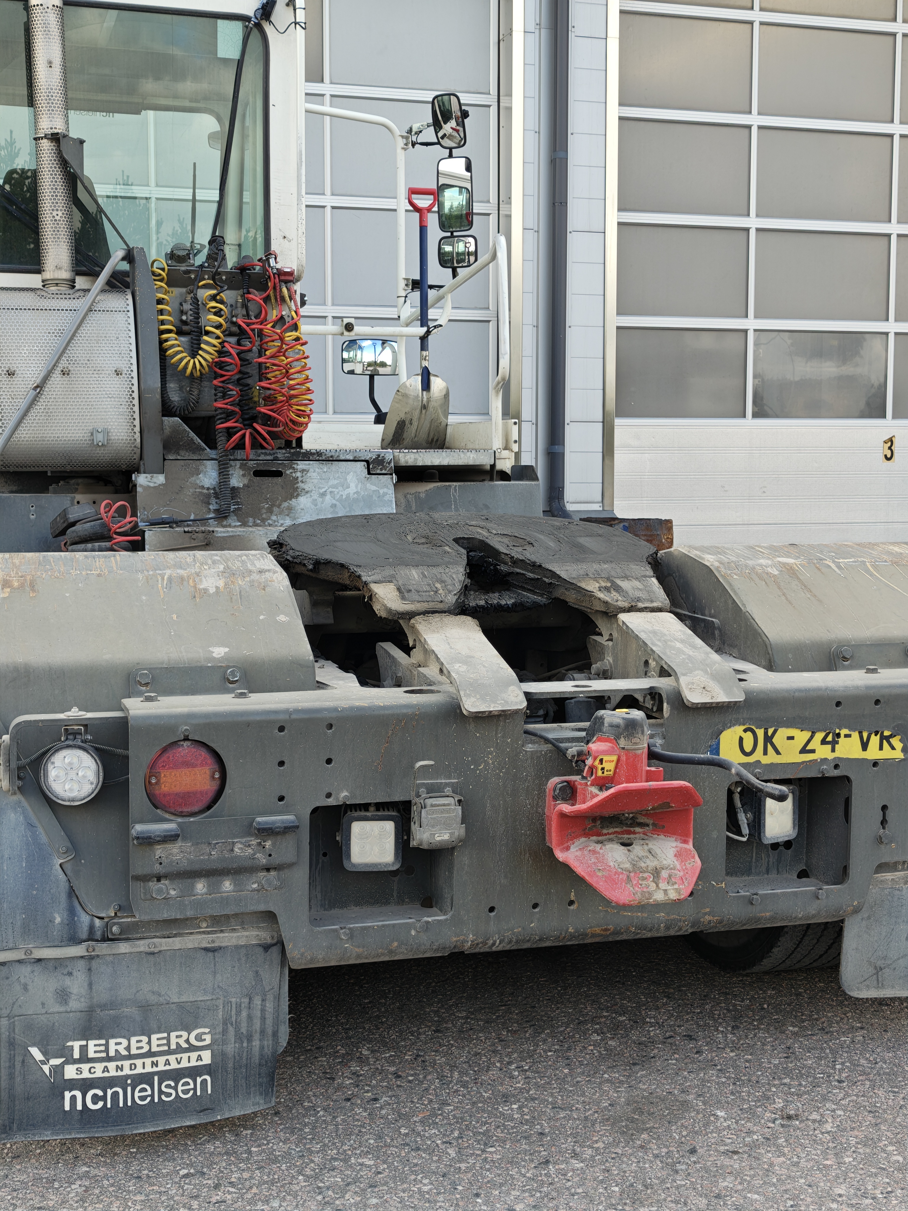 Field tested reliability - VBG shunting coupling at Raskaspari Trailer Service Oy